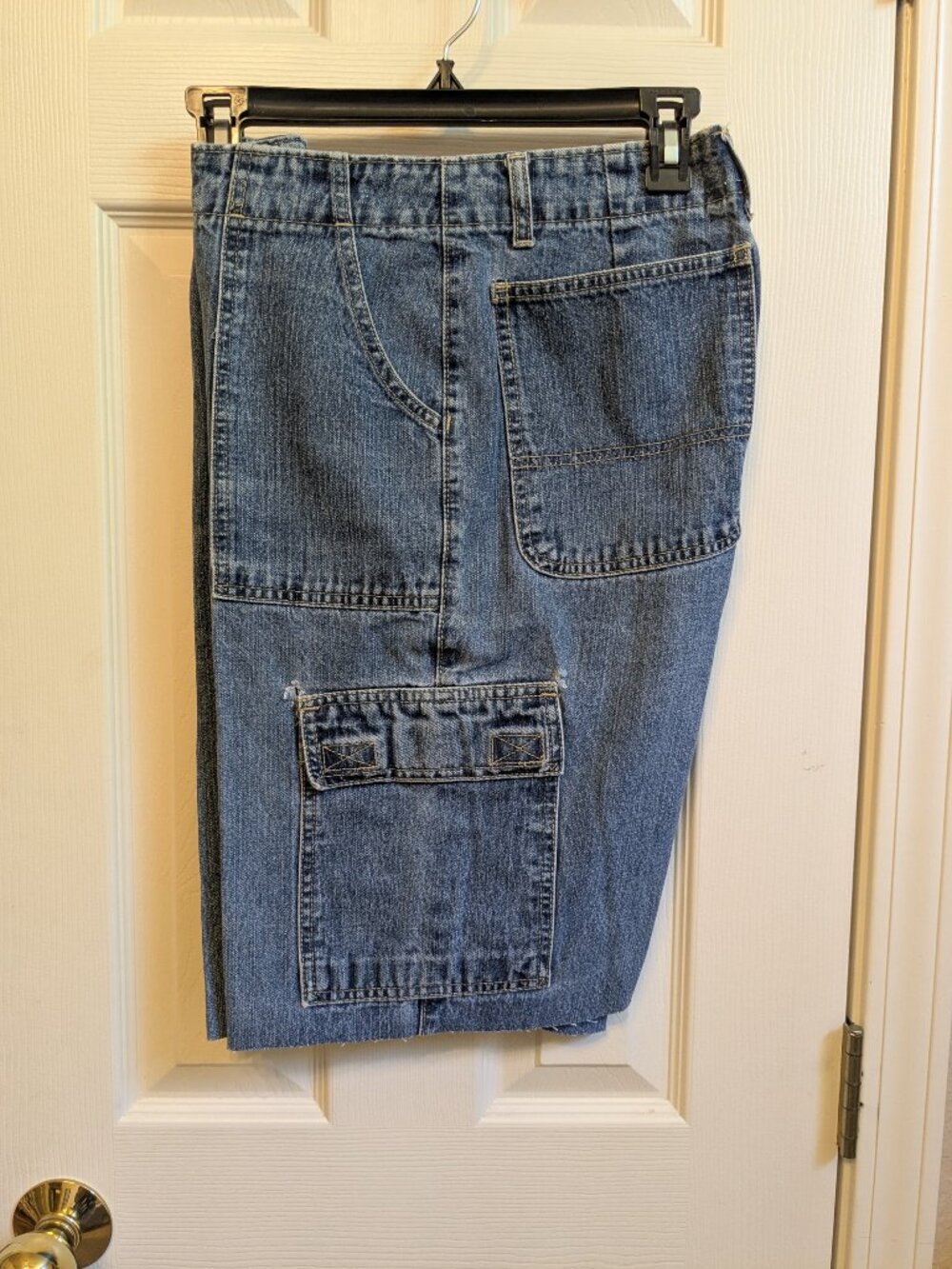 1990s St. John's Bay Denim Cargo Shorts Size 10